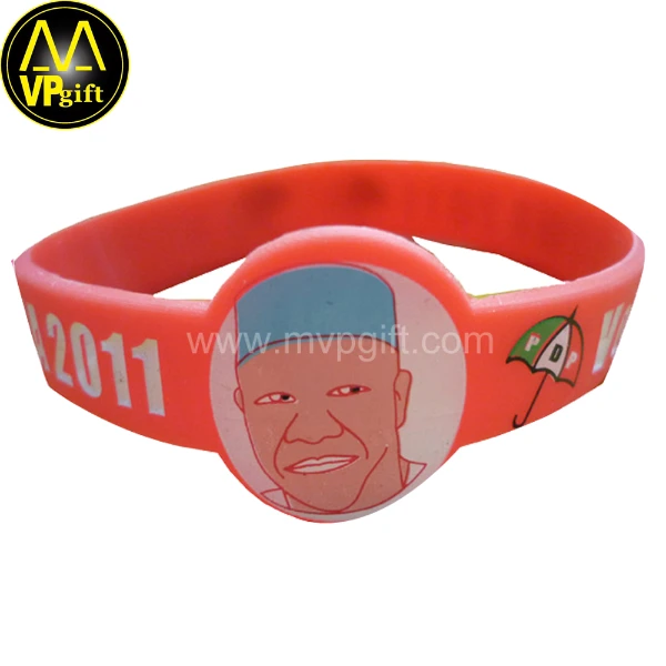 China wholesale custom emboss logo promotion gift silicone wrist band